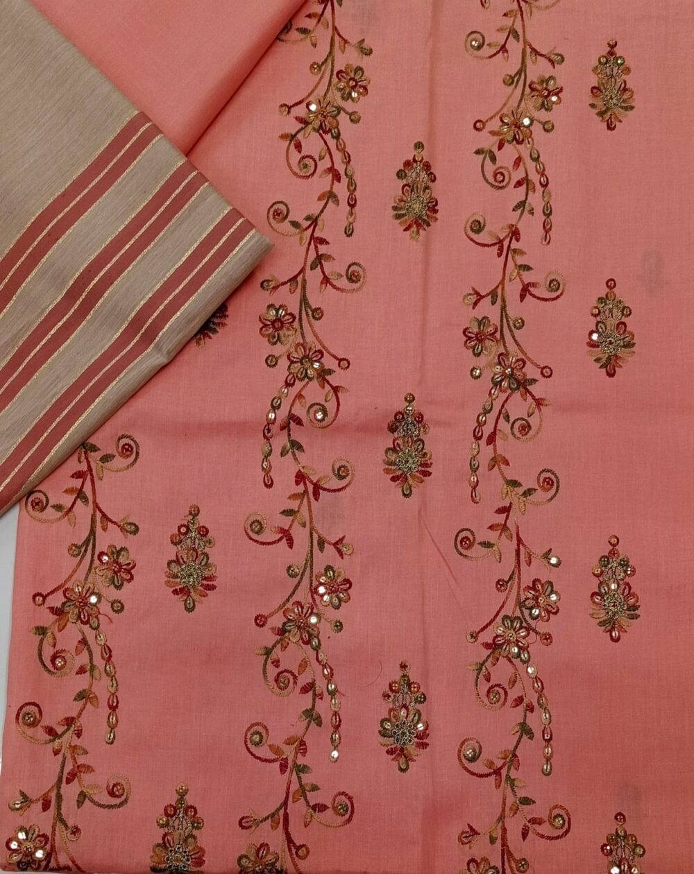 Fully Embroidered Bareeze Lawn suit